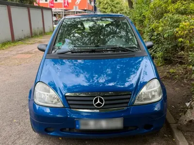Gebraucht Mercedes A160 102 PS (75 kW) 2000 Blau Kleinwagen