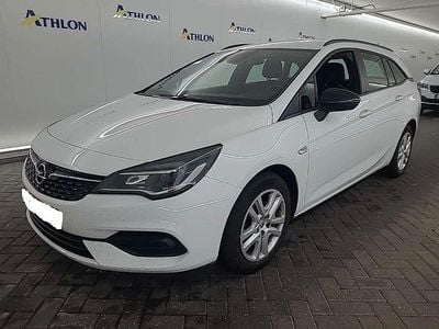Weiß Gebraucht 2021 Opel Astra Limousine | 6.545 €