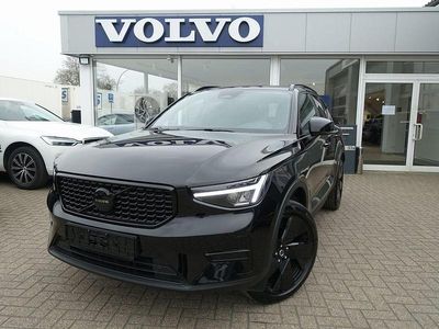 Używany Volvo XC40 Plus 163 KM (119 kW) 2025 Czarny SUV