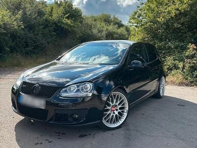 VW Golf V