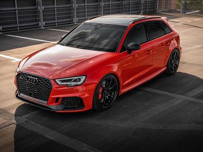 Gebraucht Audi RS3 Sport 530 PS (389 kW) 2017 Rot Limousine