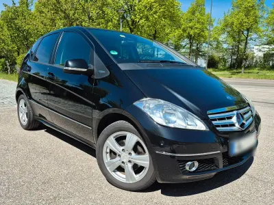 Gebraucht Mercedes A170 Avantgarde 116 PS (85 kW) 2009 Schwarz Van / Kleinbus