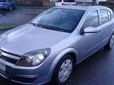Gebraucht Opel Astra 101 PS (74 kW) 2005 Grau Limousine