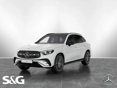 Używany Mercedes GLC300e AMG 197 KM (144 kW) 2026 Biały SUV