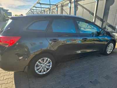 Brugt Kia Ceed DREAM-TEAM Edition 99 HK (72 kW) 2014 Sort Hatchback