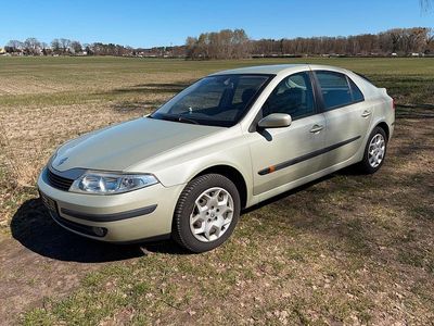 Gebraucht Renault Laguna II 120 PS (88 kW) 2004 Gold Limousine