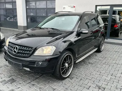 Gebraucht Mercedes ML280 190 PS (139 kW) 2007 Schwarz SUV