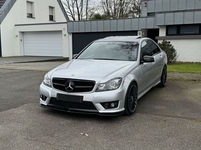 gebraucht Mercedes C250 HU 10/25*AVANTGARDE*AMG*KEYLESS*DISTRONIC