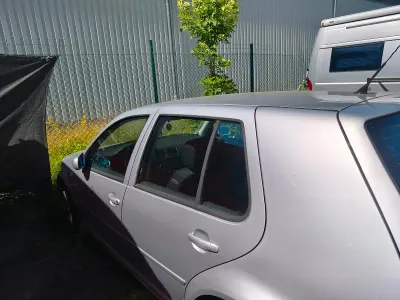 Gebraucht VW Golf IV GTI 163 PS (119 kW) 2001 Silber Limousine