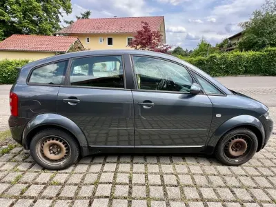 Gebraucht Audi A2 75 PS (55 kW) 2003 Grau Kleinwagen