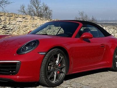 Porsche 911 Carrera 4S Cabriolet