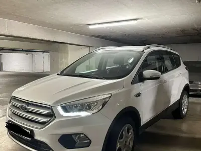 Gebraucht Ford Kuga Cool & Connect 150 PS (110 kW) 2018 SUV