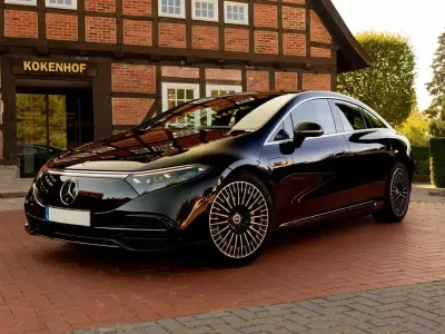 Gebraucht Mercedes EQS350 214 kW (292 PS) 2022 Schwarz Kleinwagen