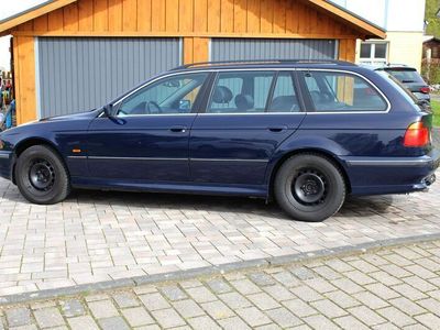 gebraucht BMW 523 E39 Touring i 2,5L Orientblau Metallic