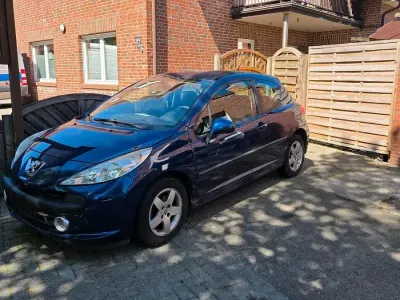 Gebraucht Peugeot 207 73 PS (53 kW) 2007 Blau Limousine