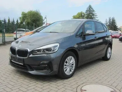 Gebraucht BMW 218 Active Tourer Sport Line 150 PS (110 kW) 2019 Grau Van / Kleinbus