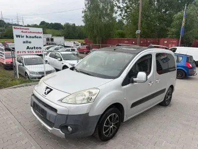 Gebraucht Peugeot Partner Tepee Family 120 PS (88 kW) 2010 Grau Van / Kleinbus