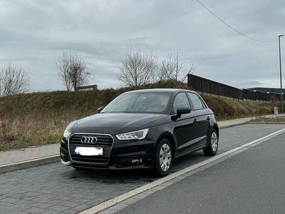 Schwarz Gebraucht 2015 Audi A1 Sportback Sport Kleinwagen | 12.799 € (Etwas zu teuer)