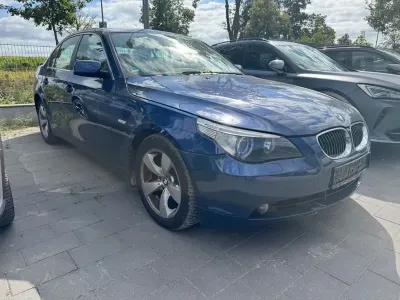 Gebraucht BMW 530 Sport Line 231 PS (169 kW) 2006 Blau Limousine