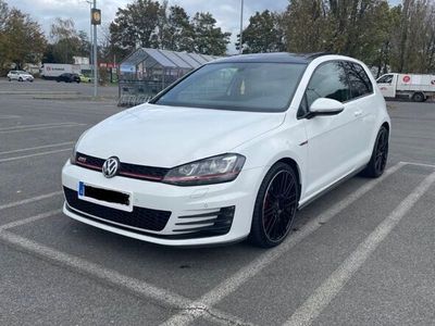 gebraucht VW Golf 2.0 TSI DSG BMT GTI Performance