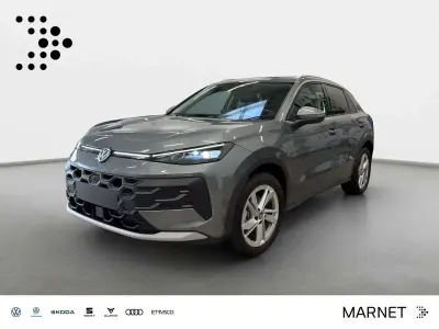 Neu VW T-Roc Style 116 PS (85 kW) 2026 Wolf grey metallic SUV