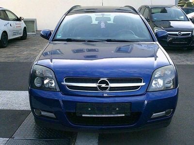 Usata Opel Vectra Elegance 150 CV (110 kW) 2005 Blu Station wagon