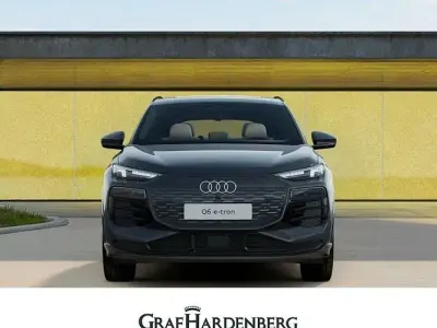 Neu Audi Q6 e-tron Edition .1 239 kW (326 PS) 2026 Grau SUV