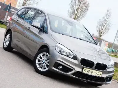 Gebraucht BMW 218 Gran Tourer Advantage 136 PS (100 kW) 2016 Silber Van / Kleinbus