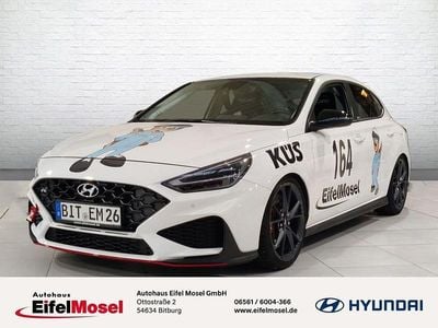 Weiß Gebraucht 2022 Hyundai i30 Limousine | 49.980 €