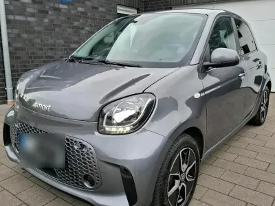 Gebraucht Smart ForFour Electric Drive Passion 60 kW (82 PS) 2021 Grau Kleinwagen