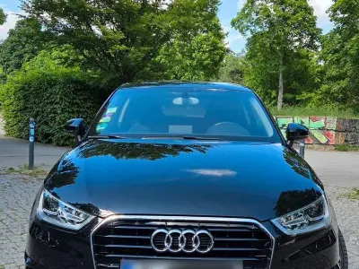 Gebraucht Audi A1 S-Line 95 PS (69 kW) 2016 Schwarz Kleinwagen