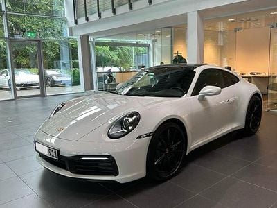 Gebraucht Porsche 911 Carrera 385 PS (283 kW) 2023 Weiß Coupé