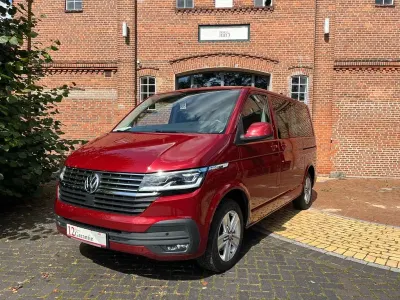 Gebraucht VW T6.1 Comfortline 150 PS (110 kW) 2020 Fortanarot Van