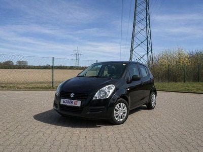 Begagnad Suzuki Splash Basic 65 HK (47 kW) 2009 Svart Halvkombi