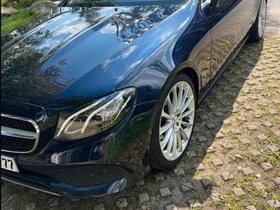 Mercedes E220