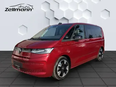 Gebraucht VW T7 Life 150 PS (110 kW) 2025 Fortanarot Van