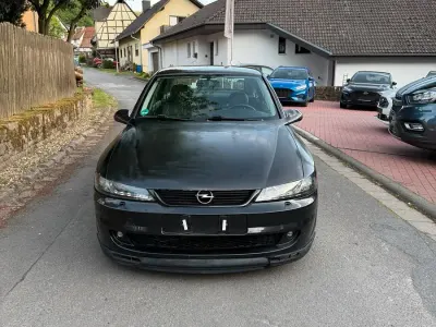 Gebraucht Opel Vectra 115 PS (84 kW) 2000 Violet Limousine