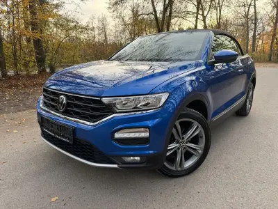 Gebraucht VW T-Roc Cabriolet Style 150 PS (110 kW) 2021 Blau Cabrio