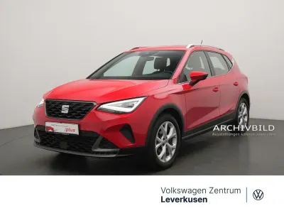 Usata Seat Arona FR 110 CV (80 kW) 2024 Rosso SUV