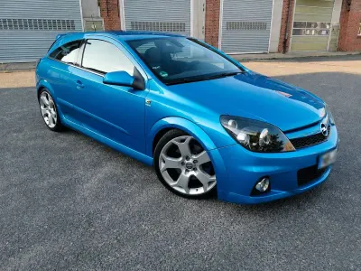 Gebraucht Opel Astra OPC 305 PS (224 kW) 2006 Blau Limousine