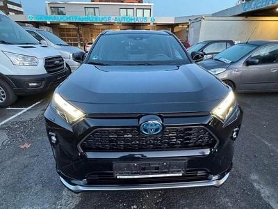 Gebraucht Toyota RAV4 Hybrid 185 PS (136 kW) 2022 Schwarz SUV