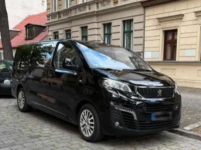 Gebraucht Peugeot Traveller Active 150 PS (110 kW) 2019 Schwarz Van / Kleinbus