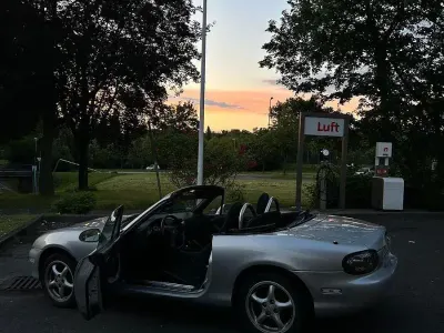 Gebraucht Mazda MX5 110 PS (80 kW) 2000 Grau Cabrio