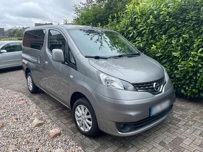 Nissan Evalia