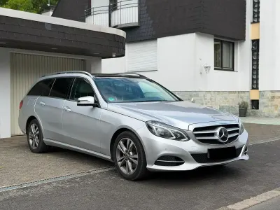 Gebraucht Mercedes E350 Avantgarde 252 PS (185 kW) 2014 Grau Kombi