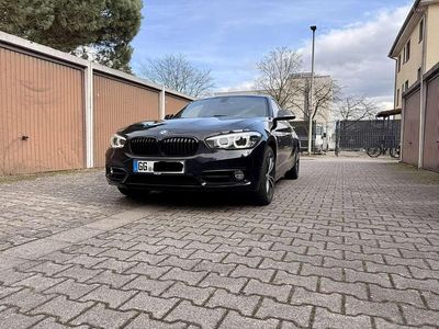 Gebraucht BMW 118 Sport Line 150 PS (110 kW) 2017 Schwarz Kleinwagen