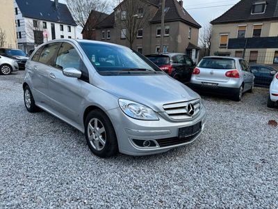 Mercedes B150