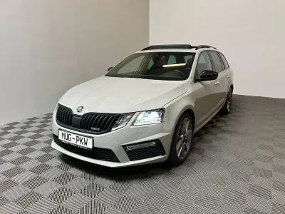 Gebraucht Skoda Octavia RS 184 PS (135 kW) 2020 Grau Kombi
