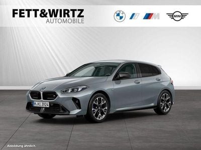 Gebraucht BMW M135 M Sport 300 PS (220 kW) 2025 Bmw individual storm bay metallic Kleinwagen