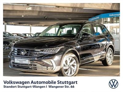 Gebraucht VW Tiguan Life 150 PS (110 kW) 2022 Deep black perleffekt SUV